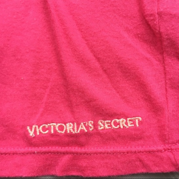 Victoria’s Secret Pink Ribbon Graphic Tee - Picture 5 of 6